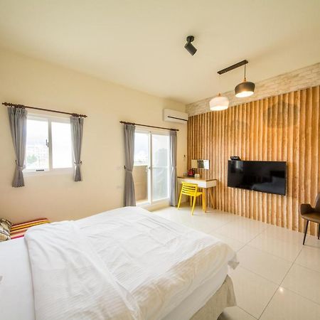Tony'S House Apartment Jiaoxi Bagian luar foto