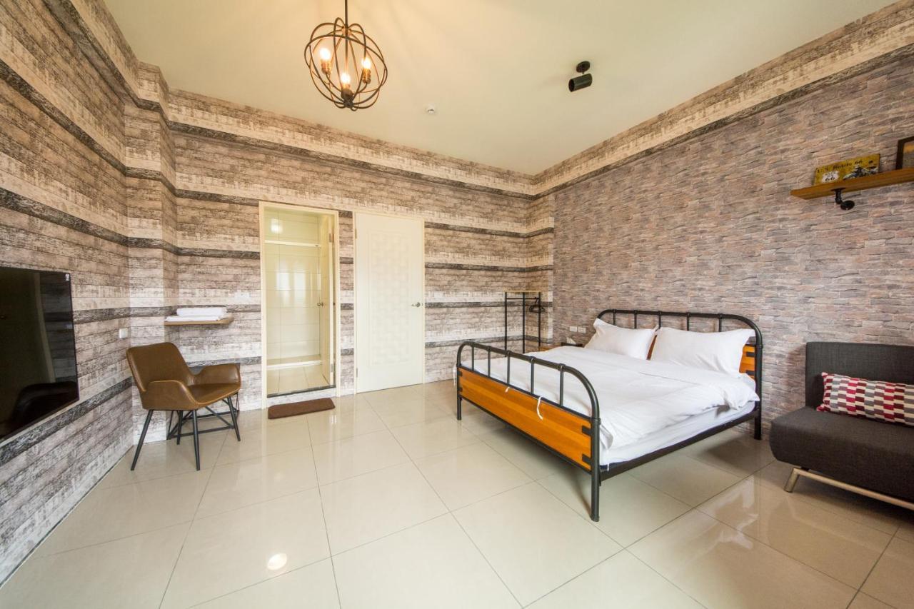 Tony'S House Apartment Jiaoxi Bagian luar foto